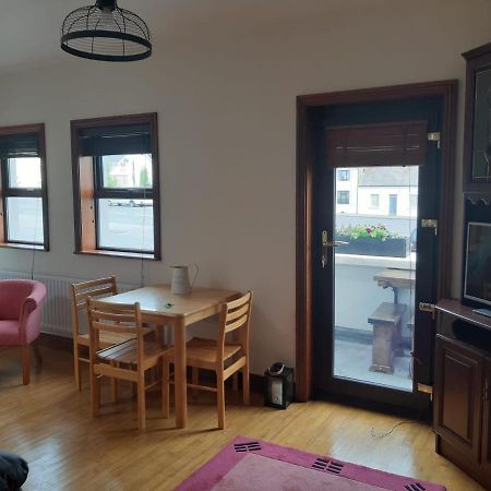 Strokestown Townhouse Apartments Esterno foto